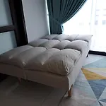 Cozy Home Country Garden At Dangabay Of Jb, Free Wifi And Streaming