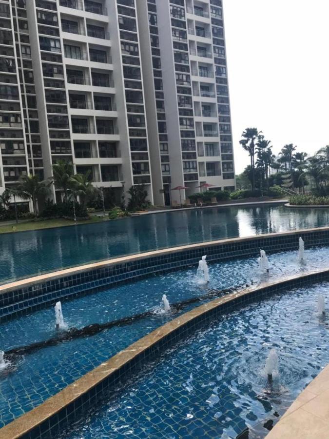 Cozy Country Garden At Dangabay Of Jb, Free Wifi And Streaming Apartemen